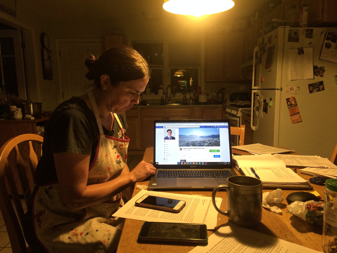 A dog groomer frustrated with an outdated Facebook page and no online bookings